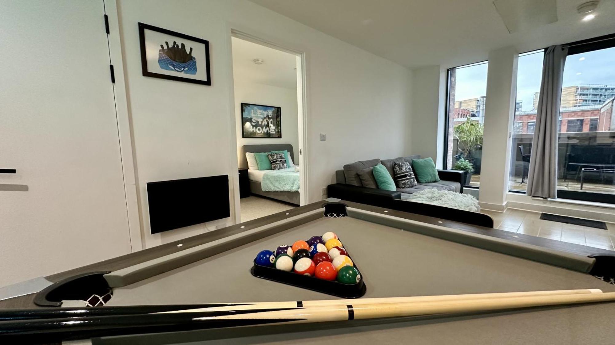 Lux Livin' Apartments - Luxury 2 Bed Apartment With Sky Garden Manchester Extérieur photo